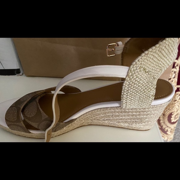 New Coach Logo Espadrille open toe wedge size 11 - Picture 3 of 3